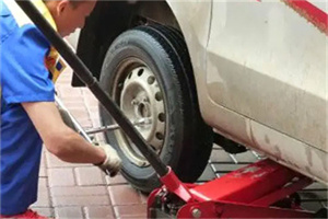 合作附近拖车24小时服务热线电话